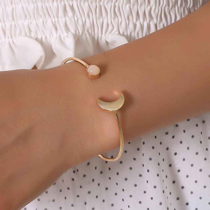 

Bangle Geometric Moon Bracelets For Women Fashion Alloy Rose Gold Color Bangles Jewelry Party Gifts Open Bracelet Cuff