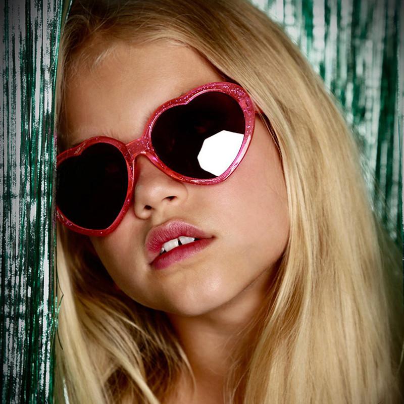 

Zilead Kids Fashion Ultralight Sunglasses Colorful Heart Frame Girl Decorative UV-resistant Outdoor Po