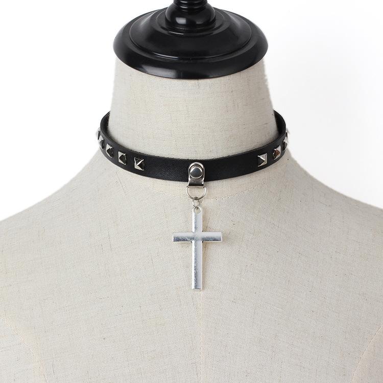 Pendant Necklaces Vintage Harajuku Style PU Leather Collar Chokers Silver Color Cross For Women Punk Statement Jewelry-image-709028377