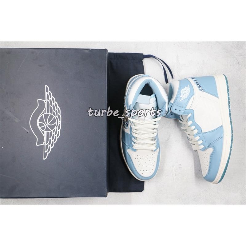 

D X Jumpman 1 High 1s Grey Light Blue New Mens Basketball Shoes D'or Luxurys Designers Sneakers with Original NiokieBlade21 Goodgoodsneakers, #1
