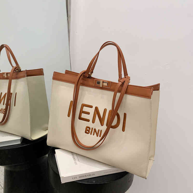 

50% OFF designer s new summer Xiaoyu sister same Tote Bag letter single shoulder embroidery fashion women's hand bagV662, Black