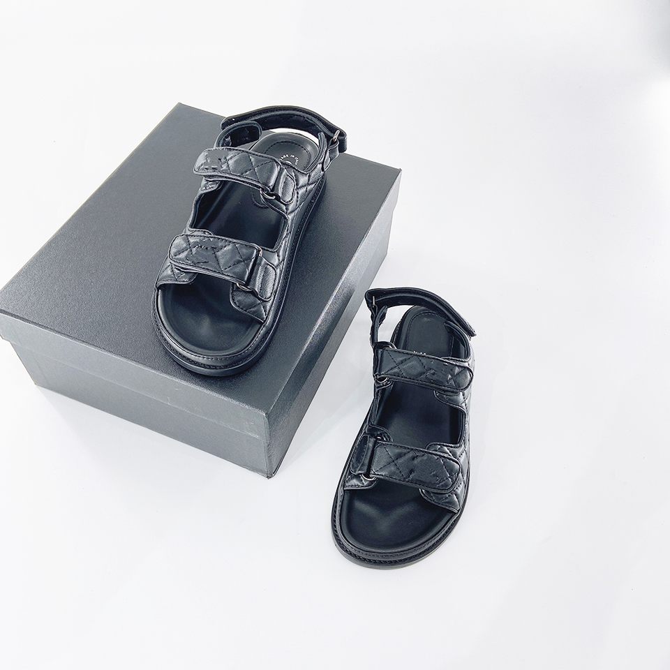 

2021 Velcro Summer Diamond Sandal Leather Clasp Women's Flat, Black