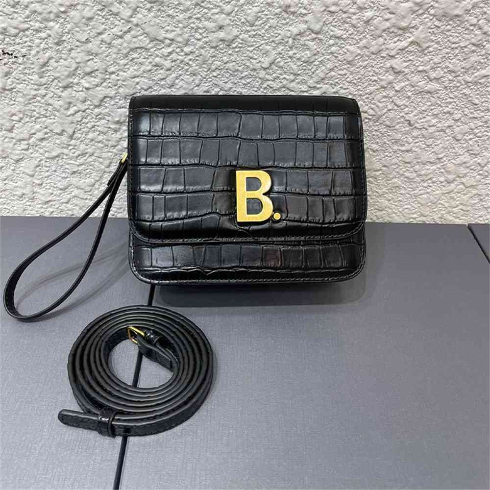 

Women Luxurys Designers Bags 2021 Crocodile fashion Buckle Leather Pink tofu small square Single Designer Handbag Handbags Totes Crossbody Bag