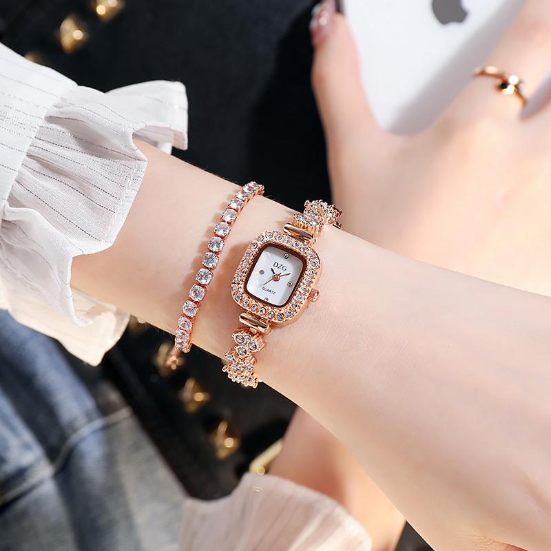 

Wristwatches Small Square Watch Female Diamond Spiral Crown Quartz Casual Simple Temperament, Gold