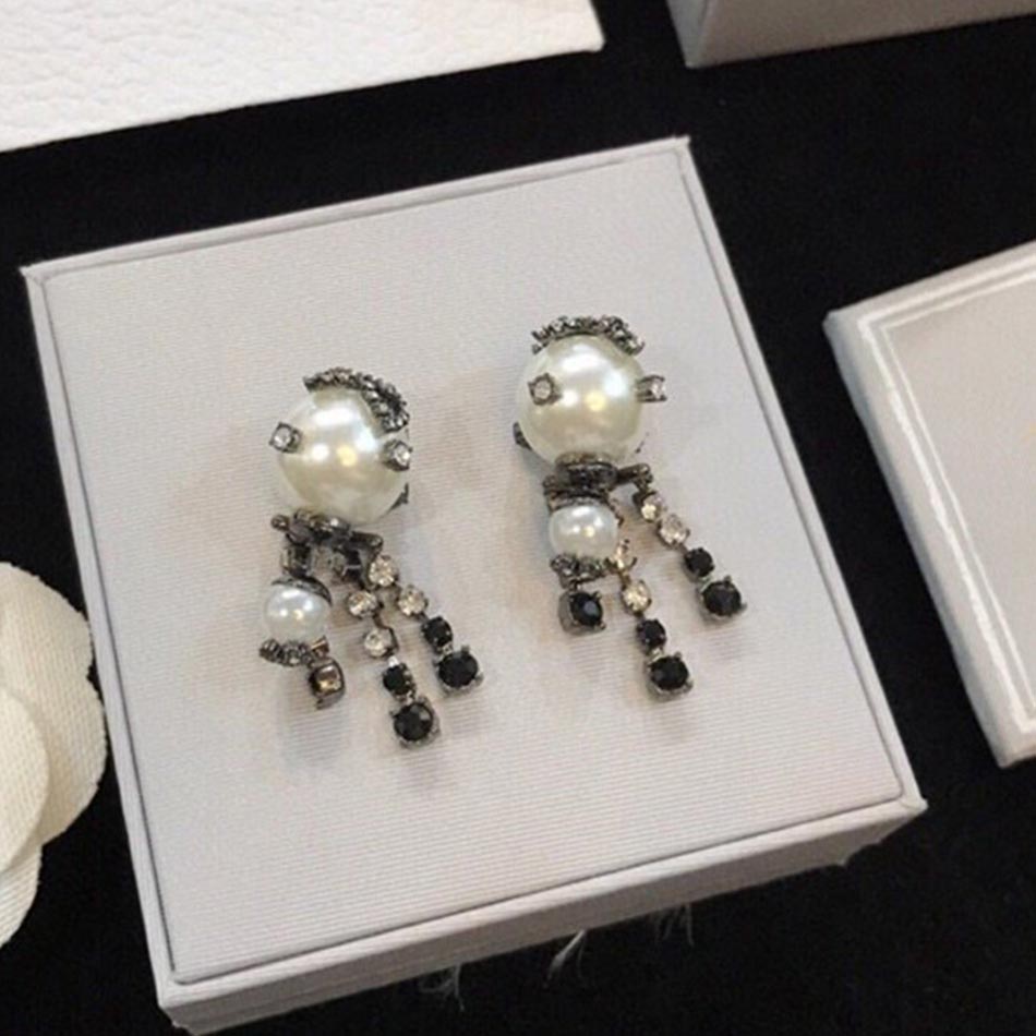 

Jewelry Earrings Dangle & Chandelier Large and small pearl combination 129905