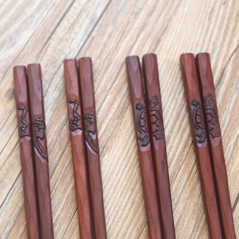 

2Pcs/Pair Solid Wood Carving Craft Handmade Japanese Sushi Chopsticks Set Reusable