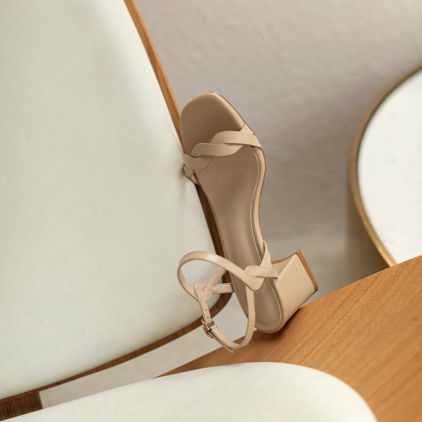 

sandals qutaa square in high heels... summer straps... all women's genuine leather female shoes... pumps size 34-39... c41k, Black