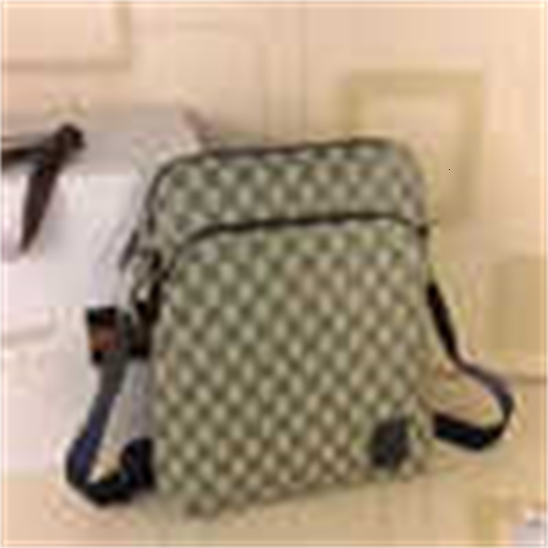 

body brand shoulder designer luxury totes 864364 clutches vintage handles men's bags messenger cross bag bag handbags evening iconic