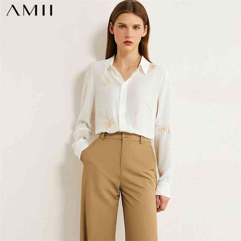 

Minimalism Autumn Women's Blouse Fashion Floral Embroidery Shirt Turn-Down Collar Loose Female Tops 12040204 210527, Beige