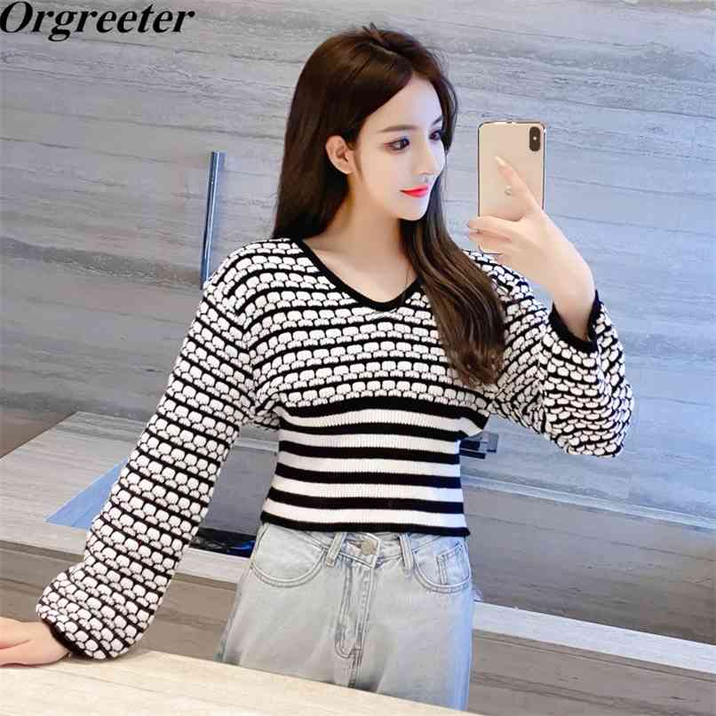

Black and white Striped V-neck Lantern Sleeve Short Sweater Women Autumn High street Vintage Thin Knitted Tops 210602