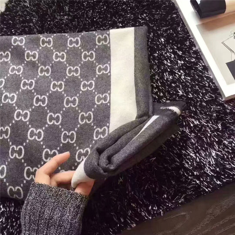 

Autumn and winter new scarf women fashion striped fashion shawl thick warm scarf 6k