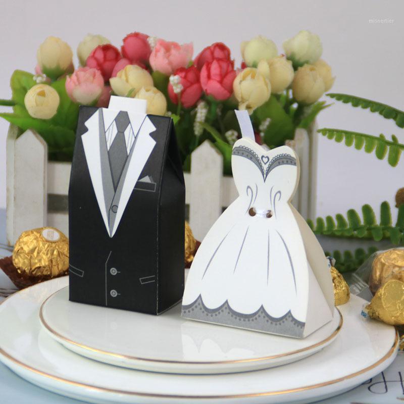 

Gift Wrap 20PCS/Lot Bride And Groom Dresses Wedding Favor Gifts Bag Candy Box With Ribbon Decoration Souvenirs Party Supplies