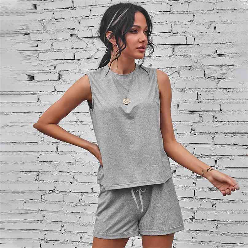 

Solid Color O Neck Casual Sleeveless Tops Shorts Two-piece Suits Women Loose And Comfortable Breathable Sports Suit 210603, Gray