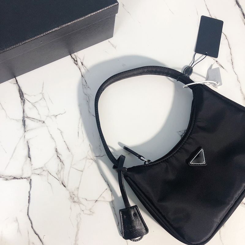 

Luxury designer Crossbody Shoulder Backpack Handbags Tote bag Bags Handbags Wallet Purse Online Top Quality Underarm Nylon Cloth Single Shou