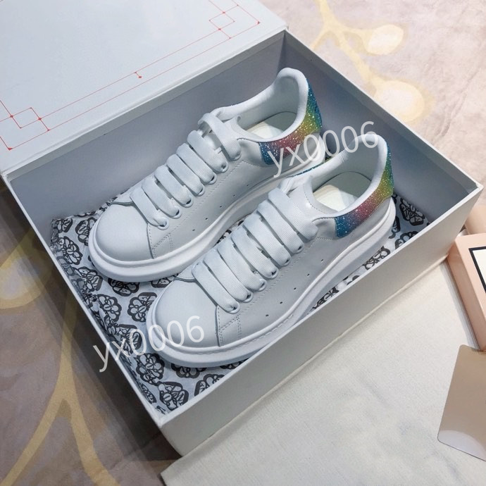 

2022 Designer Platform Casual Shoes 35-45 Men Women Leather Lace Up Sneakers Luxury White Black Velvet Suede Trainers Jogging Walking hl210210, Choose the color