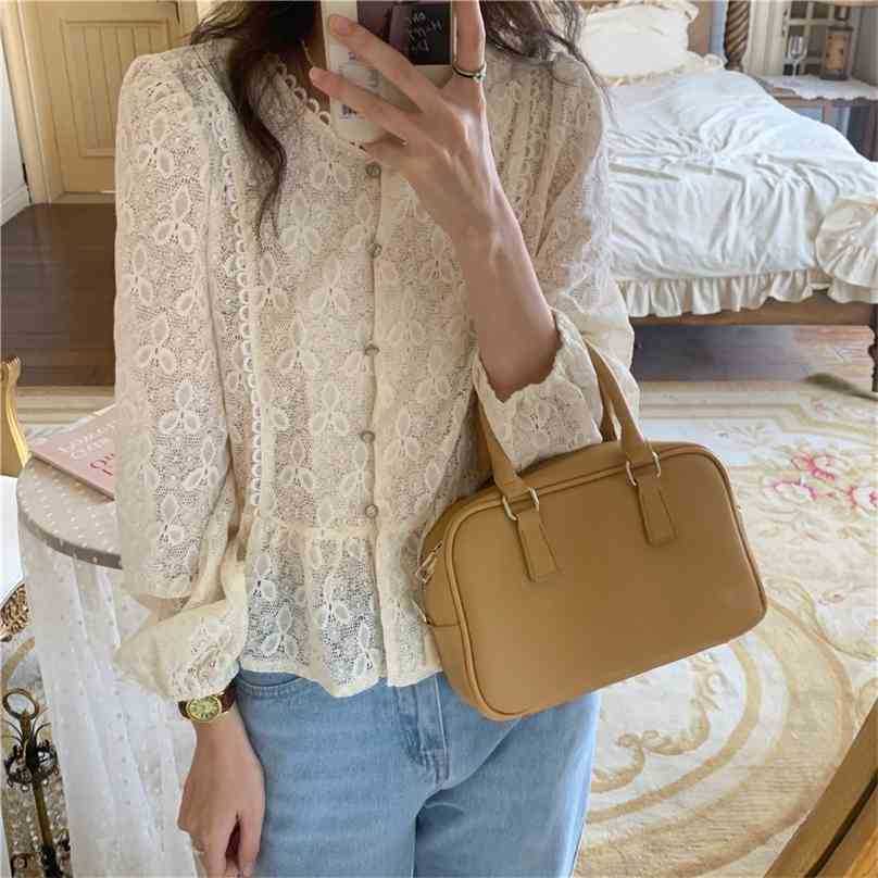 

Gentle French Ruffles Femme Chic Office Lady Shirts Lace Hook Flowers Summer Tops All Match Sweet Loose Blouses 210525, Black