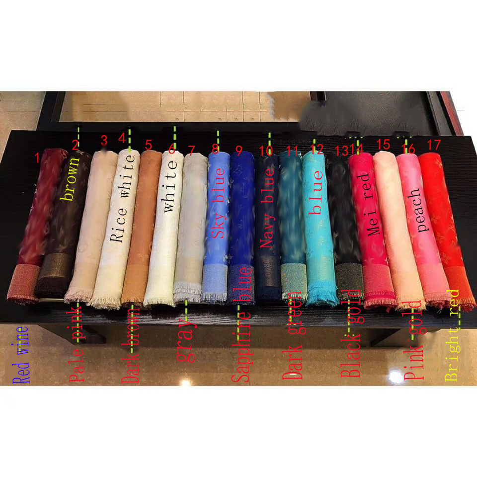 

Famous scarf shiny silver wool scarfs brand fashion women's scarves size 140*140 cm large square scarf shawl