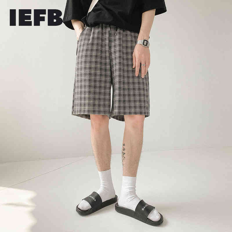 

IEFB Vintage Black Plaid Shorts Men's Loose Drawstring Elastic Waist Wide Leg Casual Knee Length Pants Summer 9Y6982 210524