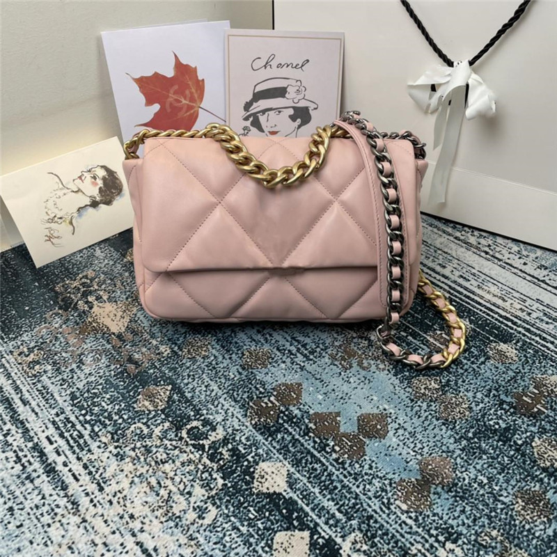 

designer Classic woman hand bags genuine leather flap clutch shoulder small Female package lamb purse gold chain fashion bag, Pink