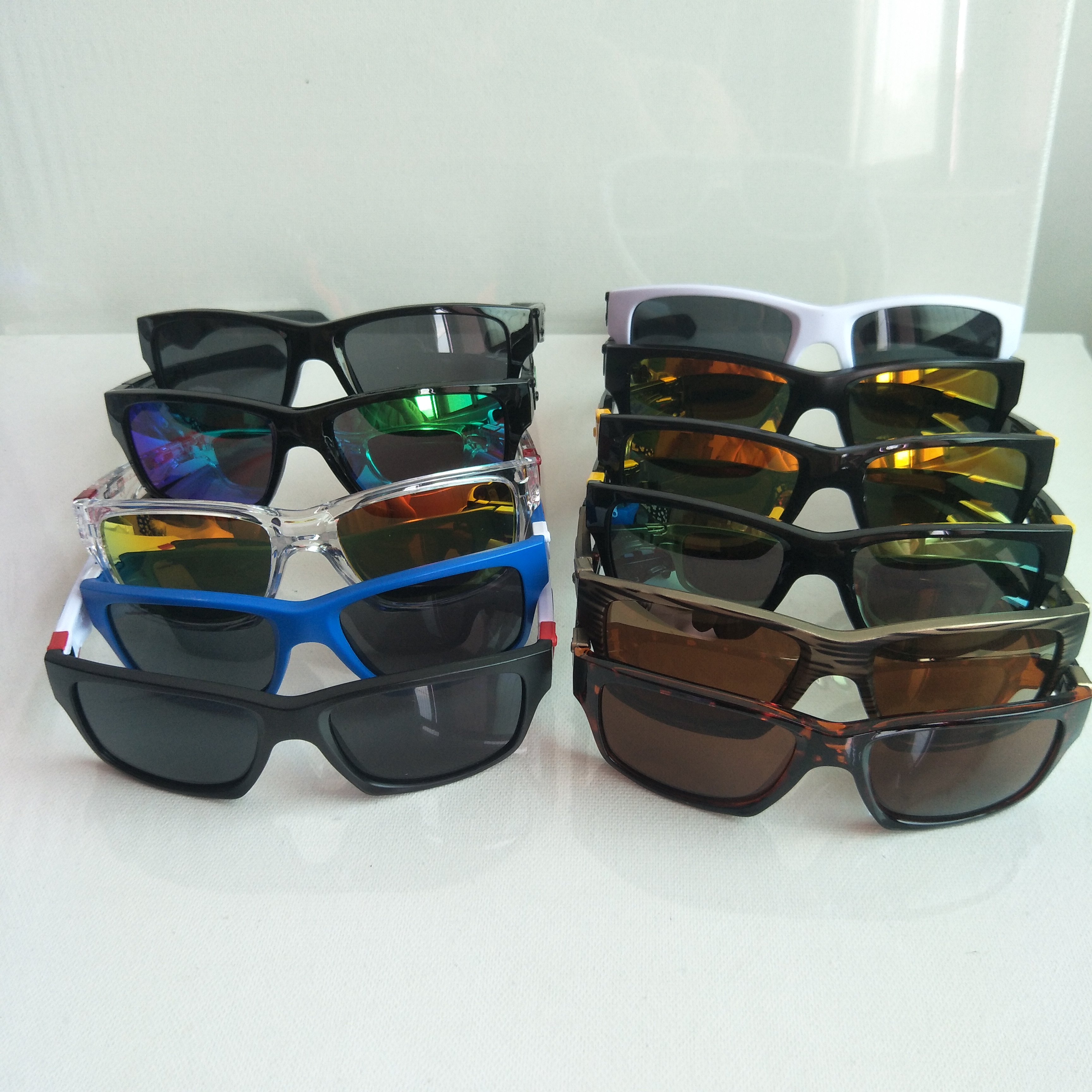

Brand Sport Sunglasses Bicycle Spectacles Driving Sun Glasses Sports Cycling Eyeglasses Fashion Dazzle Colour Mirrors 11 Color