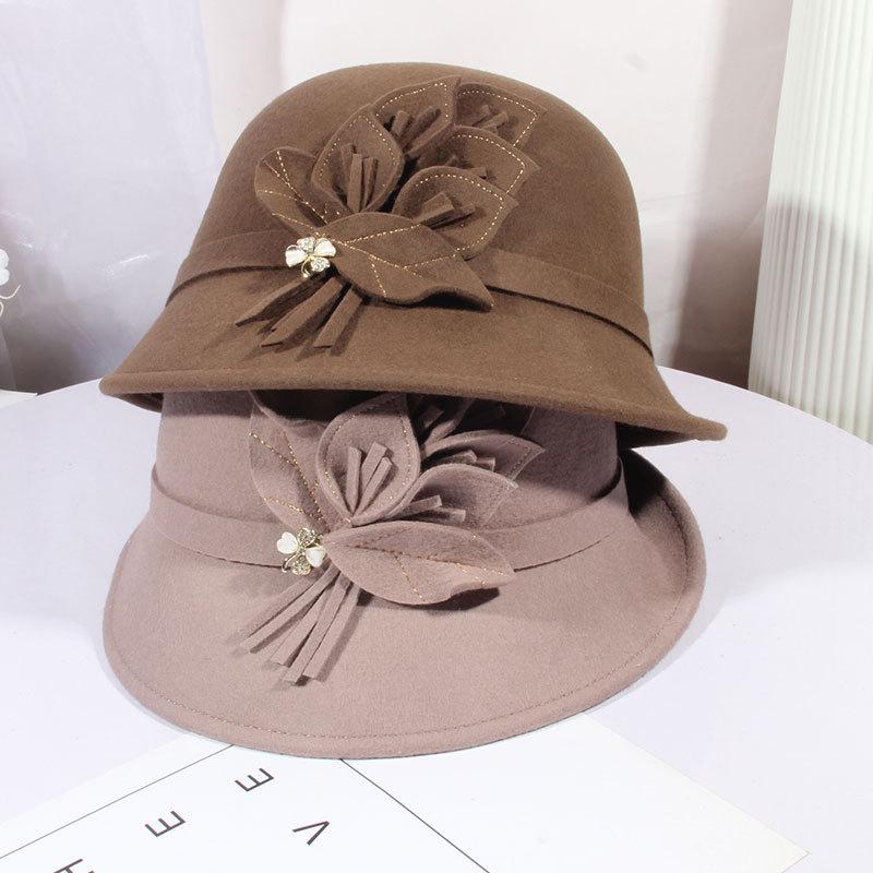 

Berets Winter Wool Hat Women Elegant Three-dimensional Flowers POTS Thermal Dome Fisherman Han Edition Leisure, Red bean paste