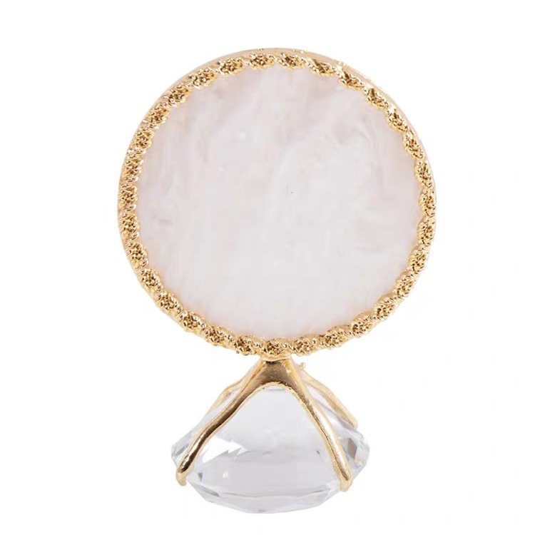 

[DDisplay]Graceful Jewelry Earrings Imitated Shell Stand Lady Ears Stud Exquisite Tray Shelf Resin Window Display Props Photo Earring Tiktok