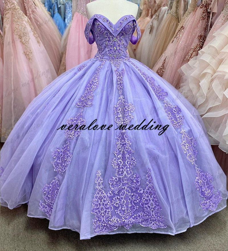 

Princess Quinceanera Dress 2021 Off Shoulder Appliques Lace Party Prom Sweet 16 Gown Vestidos De 15 Años, Silver