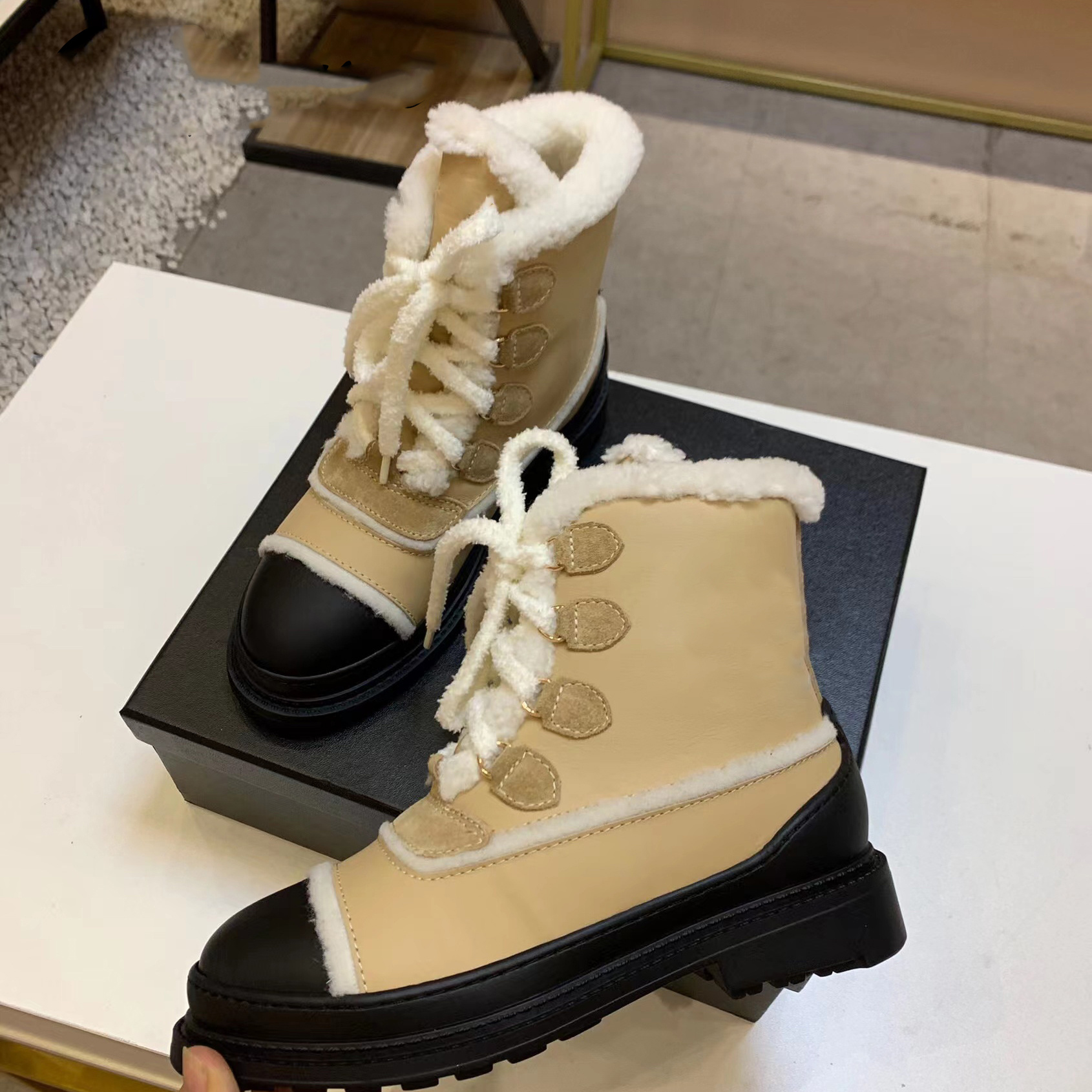 

Fashion leisure boots Genuine Leather Winter Snow Bootss Warm Ankle Boot Female Elegant temperament Women Shoes high-end quality Leather mat, As pic