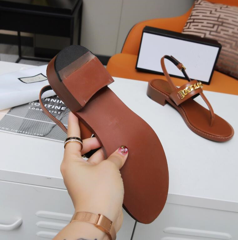 

luxury Designer Leather Ladies Sandals Summer Flat Slipper fashion beach Cartoon Big head Slipper Rainbow letters slippers women shoes, Black