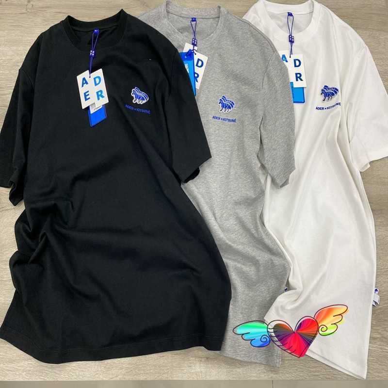 

2021 ADER KITSUNE T-shirt Men Women 1:1 High Quality Maison KITSUNE Tee Three foxes Embroidery Adererror Tops Short Sleeve X0602