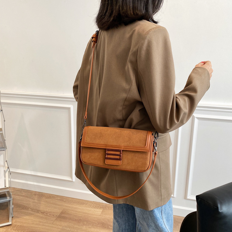 

Sole by designer winter new fashion frosted French stick bag single shoulder oblique span women's purse, Khaki