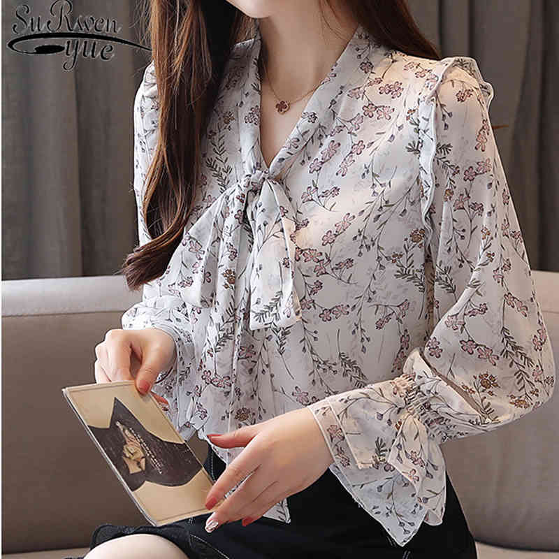 

Casual Long Sleeve Print Chiffon Blouse Women Tops and Sexy V-neck Loose Ladies Clothing Autumn Bow 5372 50 210521, Photo