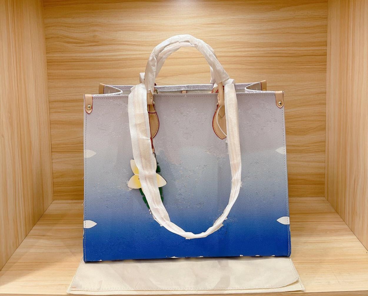 

high-quality BAG Women Leather Luxurys Designer Handbag Female Fashion Messenger ONTHEGO Handbags Purse Tote M57641, Black+ dust bag