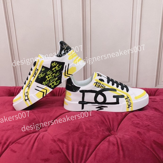 

2021 Mens Womens boots Sneaker fashion Casual Shoes Snake Chaussures Leather Sneakers Ace Bee Embroidery Stripes Shoe Walking Sports Trainers, 04