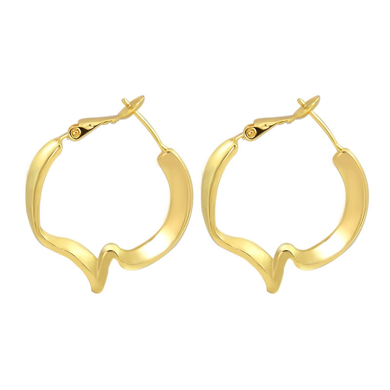 

Designer Earrings Heart Stud Earring For Women Girls Beautifully Designed Love Romantic Ear Charm l Creative Design Gold Plated Jewelry Gifts To Girlfriend