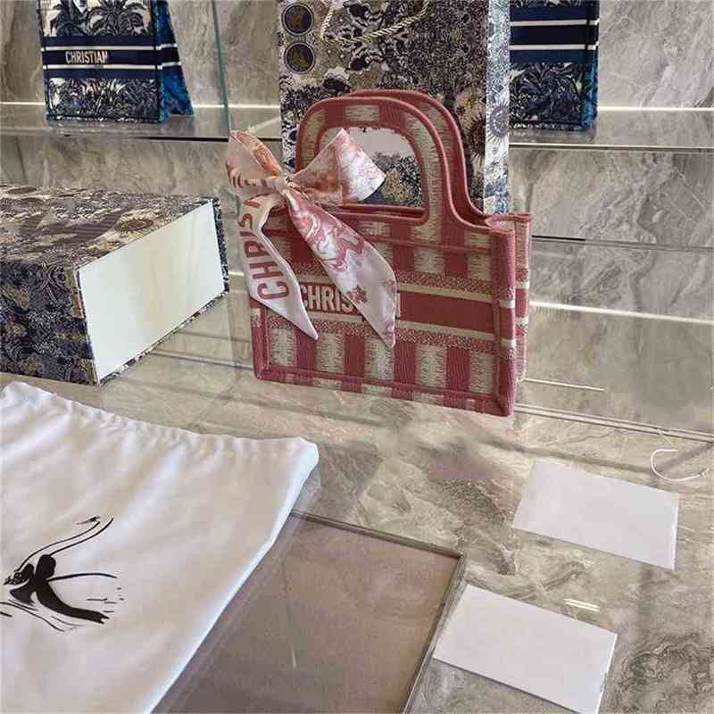 

Women Luxurys Designers Bags 2021 Shop Purchase High version spring and summer wheat ear embroide Designer Handbag Handbags Totes Crossbody Bag