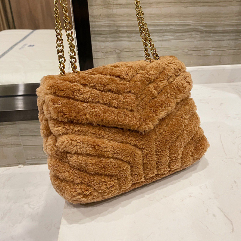 

Designer Loulou Puffer Lambswool Crossbody Bag Luxurys Designers Bags Paris Brand Women Vintage Lambs Wool Fur Shoulder Handbags V Quilted