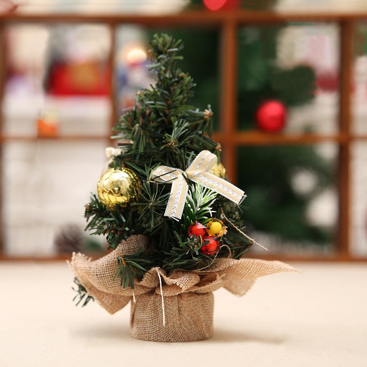 

Christmas Decorations 20cm Small Tree Modern Mini Artificial Trees Table Decoration And Accessor Arvore De Natal Decosration