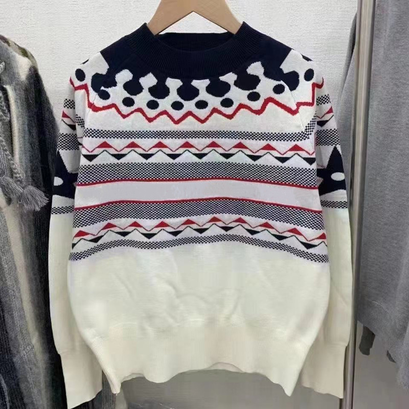 

Women' sweater 2021 autumn winter new ski limited series jacquard letter five pointed star knitted fashion round neck women