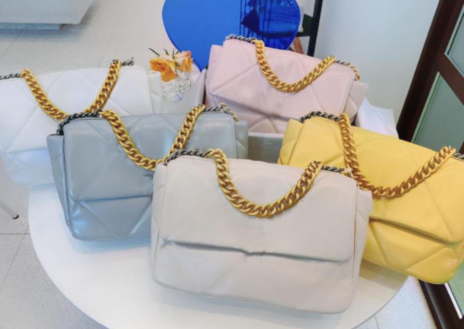 

Designer -2021 Luxury Crossbody Bag Beadle Leather Flip Handbag 19 Series Sheepskin Covered Gold Chain SS21