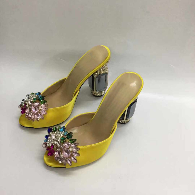 

2021 women Ladies real leather Rhinestone high heels sandals silk satin summer Flip-flops slipper slip-on dress shoes diamond Ballots 3D colourful flower yellow