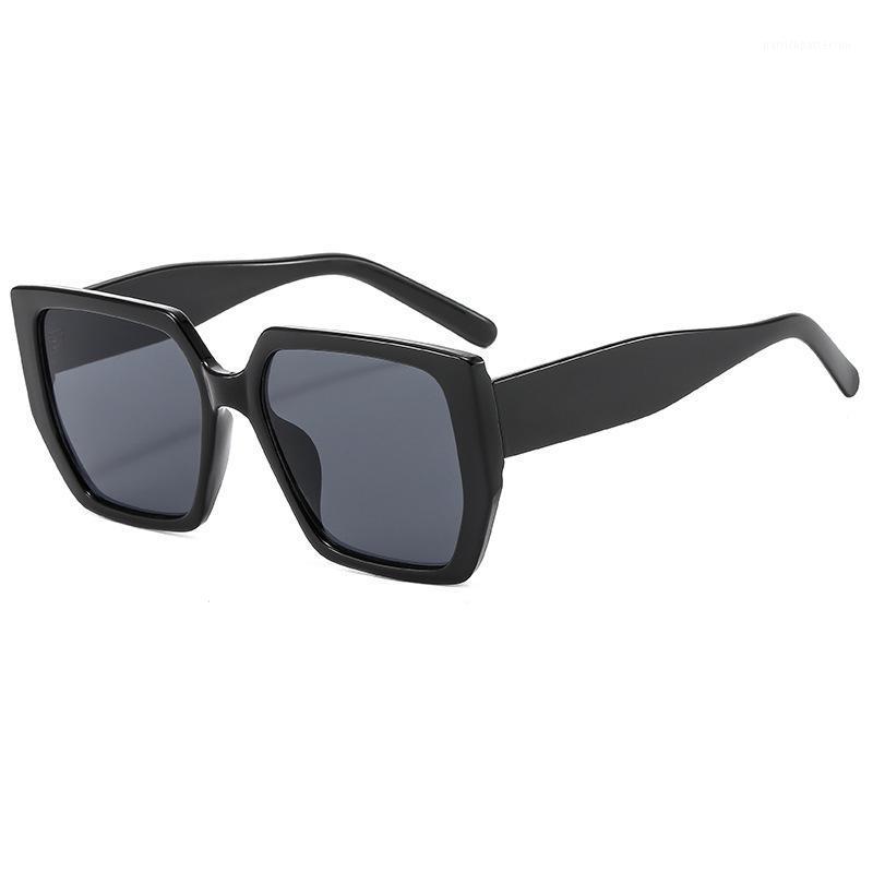 

Sunglasses Fashion Square Women Big Frame Glasses Retro Sunglass Men Brand Designer Eyewear Gradient Shades UV400 Sun Glass