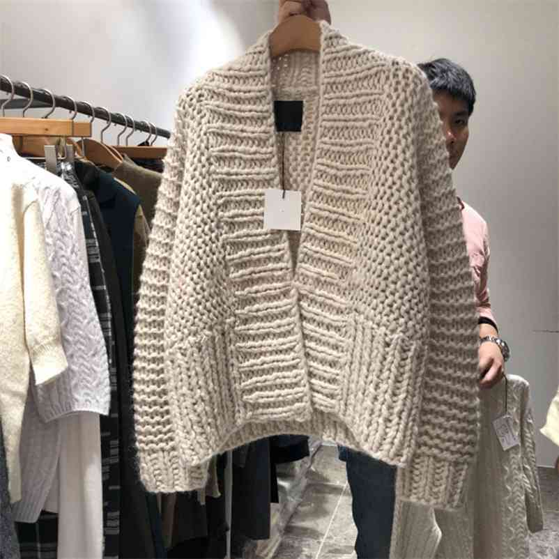 

autumn and winter women' Korean loose net red design sense thick line sweater knitted cardigan jacket 210525, Apricot