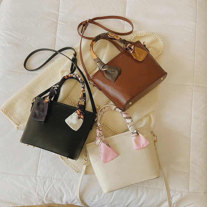 

Womens shoulder bags handbag women famous brands designer handbags high quality flower printing crossbody bag purse, Black