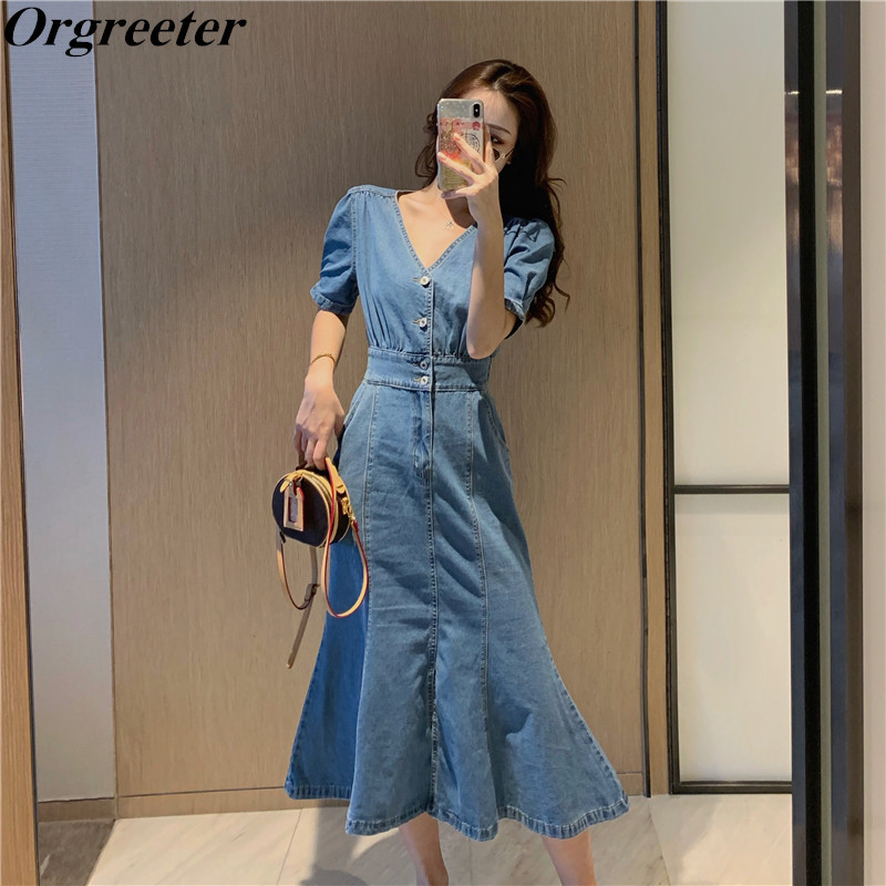

Summer Retro V-neck Denim Mermaid Long Dress Short Puff sleeves Slim Elastic waist Single-breasted Cowboy Fishtail 210525, Blue