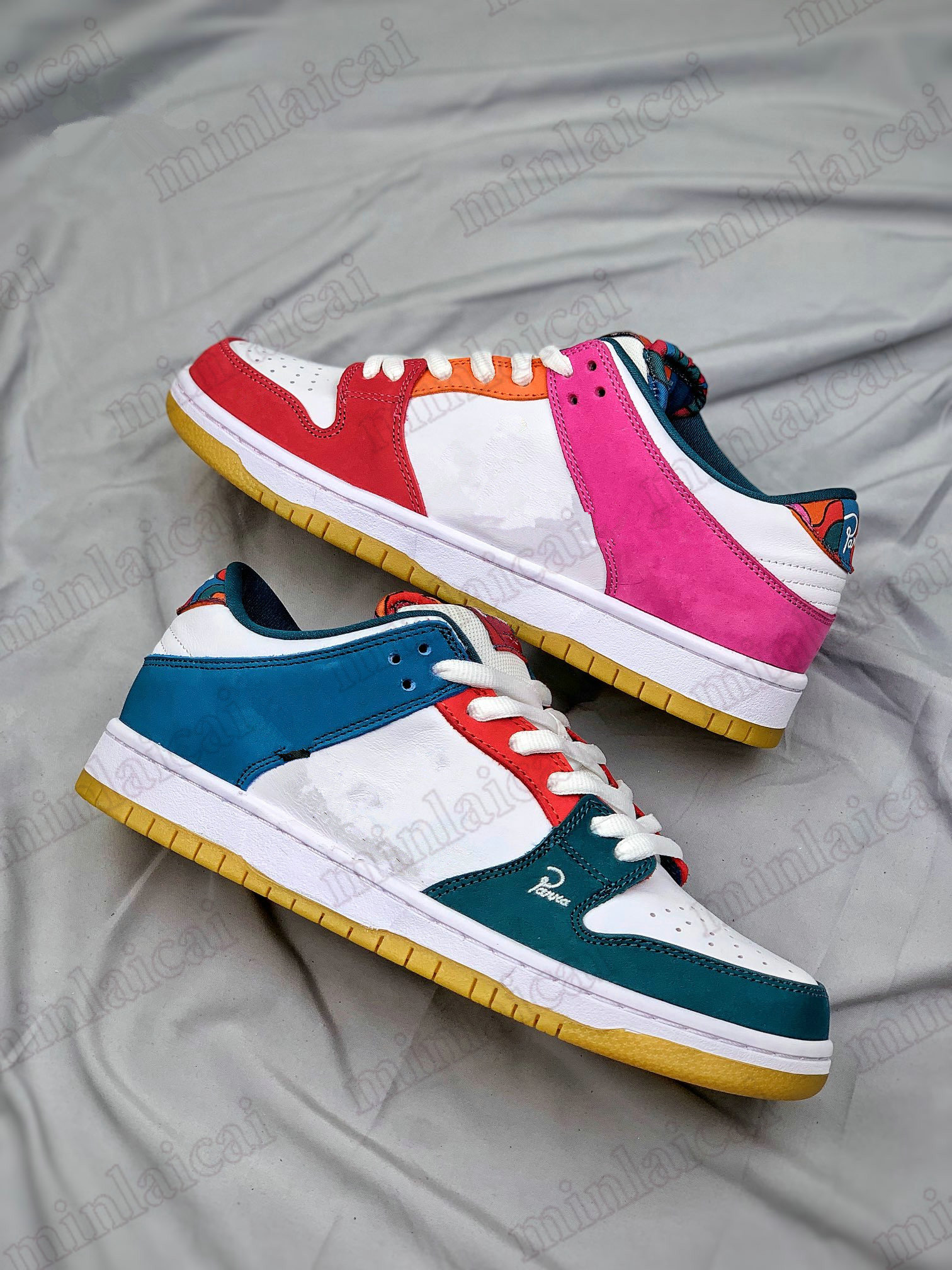 

Parra x SBLow Multi Color Designer Mens Womens Shoes PRO QS Skateboard Shoe White Black Noble Red Casual Runner Outdoor Trainers Sneakers Sports, Customize