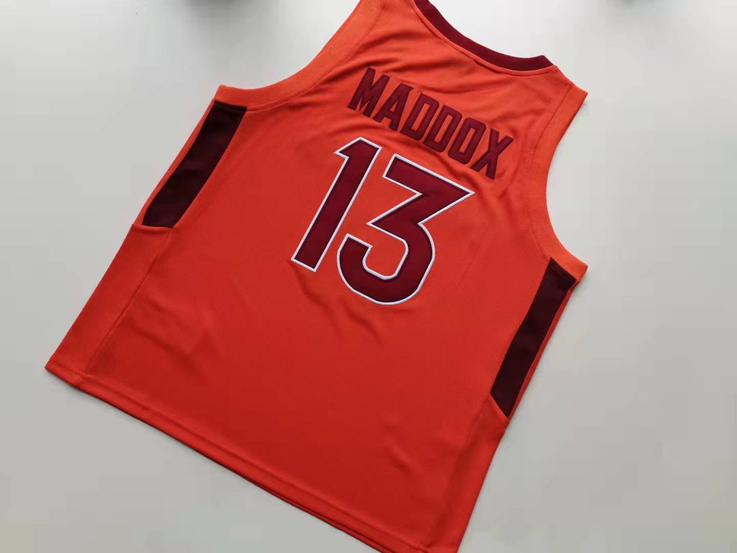 

Custom Basketball Jersey Men Youth women Virginia Tech Hokies 13 Darius Maddox High School Throwback Size S-2XL or any name and number jerseys, Wine red women s-2xl