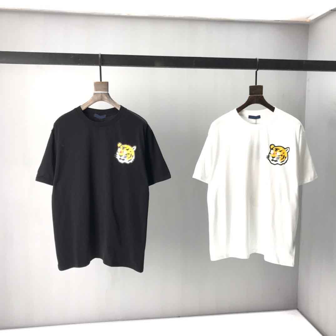 

2022ss Sweatshirt sand summer new high grade cotton printing short sleeve round neck panel T-Shirt Oversize Color: black white xed