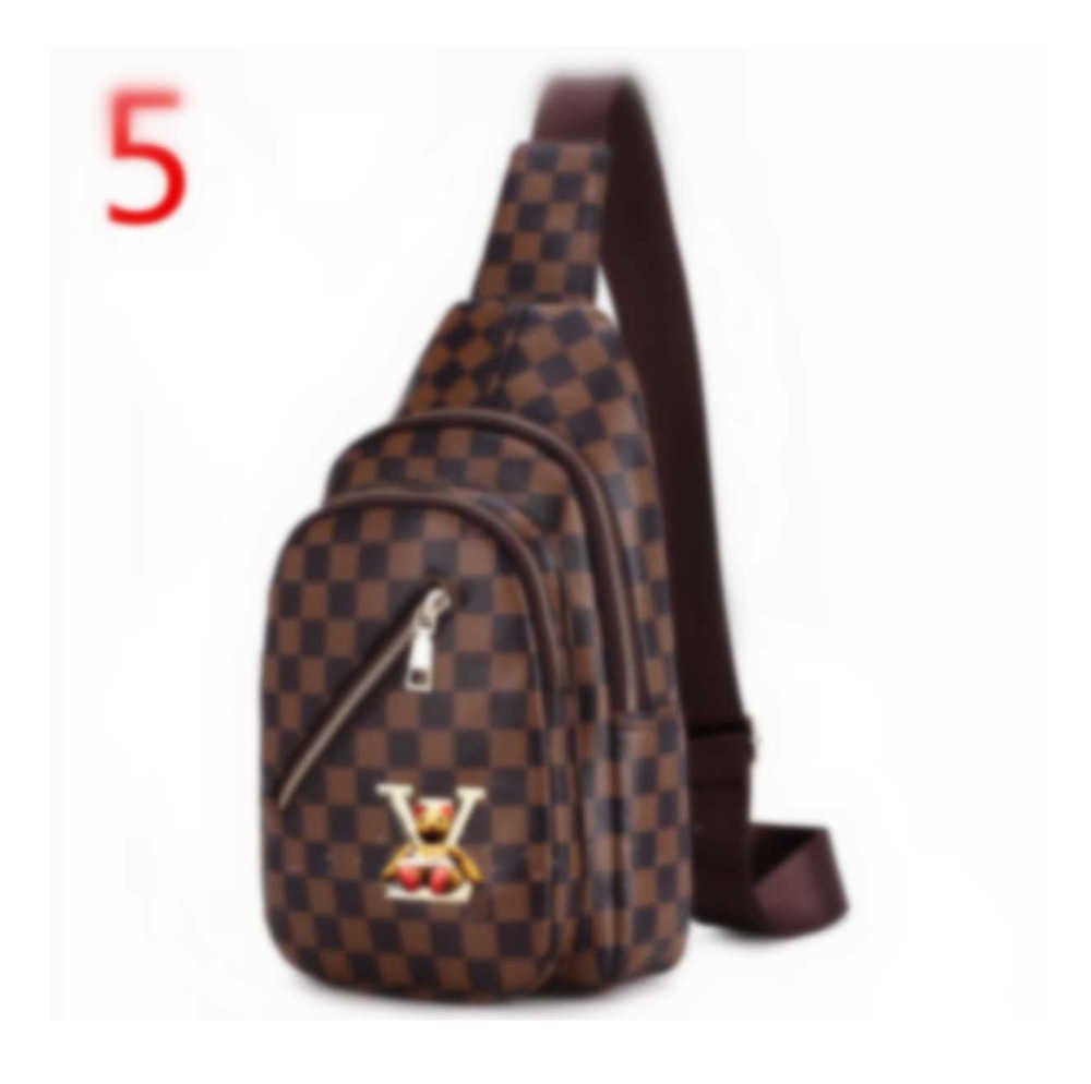 

hight LVLOUISVITTONYSLvutton bags 2021 Fashion Shoulder bag Crossbody Presbyopic Messenger Trendy Womens Saddle lo5