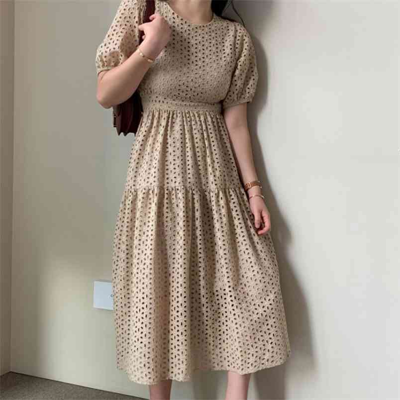 

Women Summer Dress Fashion Elegant Short Sleeve White Hollow out O-Neck Casual Beach Midi Dresses Robe Vestidos 210519, Photo color